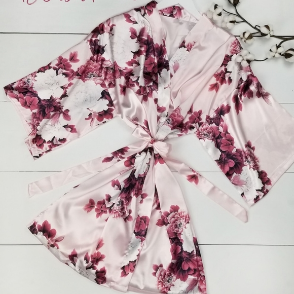 Pink Bridal Robe - Picture 3 of 3